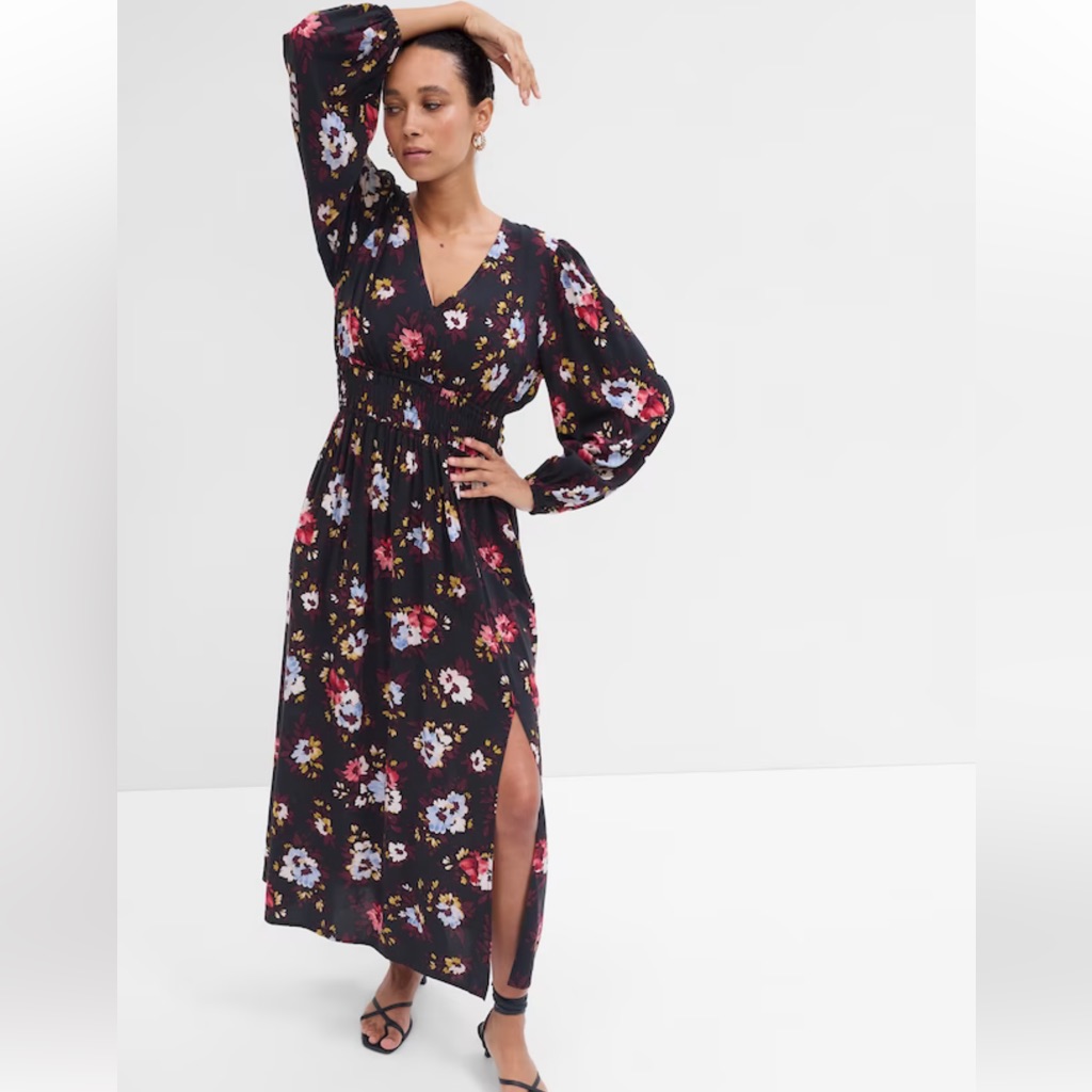 Gap Smocked V-Neck Maxi Dress